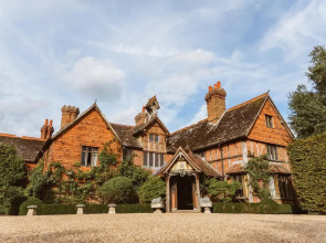 Langshott Manor