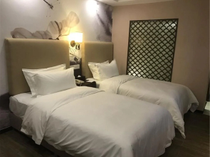 Chonpines Hotel·Yiwu International Trade City