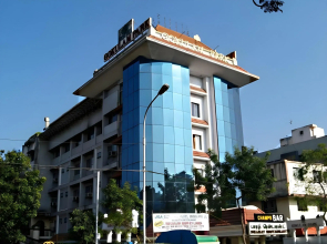 Hotel Gokulam Park