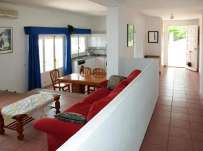 Holiday Home Karina - PEA113