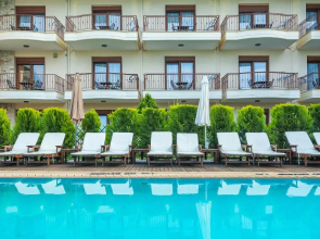 Nereides Hotel