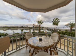 Lovely Apartment With Shared Pool in Konyaalti