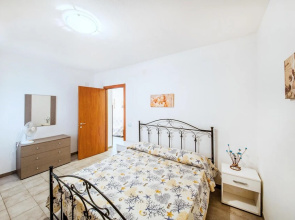 Nice Apartment in La Maddalena With 3 Bedrooms