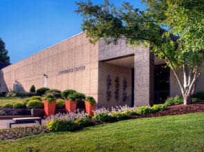 DoubleTree by Hilton Hotel St. Louis - Chesterfield