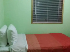 Hostal Rio Queulat