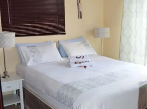 Rantshos Life-Style Guest House