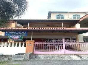 OYO Home 90966 Family Homestay ( Botani Ipoh)