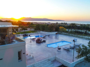 Liberty & Freedom Villas