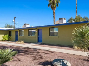 Sunset Foothills 2BR/1BA Condo; Mins to UofA,Hiking,&Food
