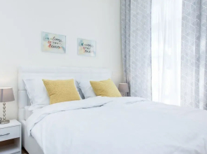 Luxury Main Square Apartments