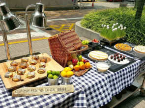 Renaissance Kuala Lumpur Hotel & Convention Centre