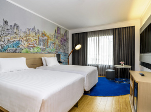Отель Novotel Bangkok On Siam Square
