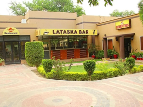 La-Taska Motel