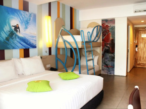 Bliss Surfer Hotel Legian