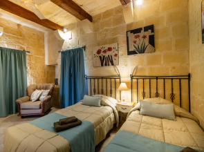 Sinjura - Xaghra Holiday Home