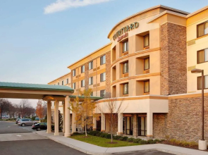 Courtyard Paramus