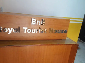BnB Royal Tourist House
