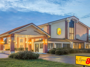 Super 8 by Wyndham Blytheville