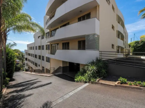 Pool and sea View - Calheta Victory View