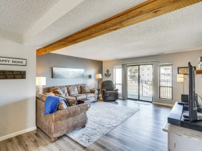 Balcony w/ Lake Views: Waterfront Ozarks Condo!