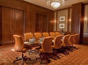 Hilton Lake Las Vegas Resort and Spa