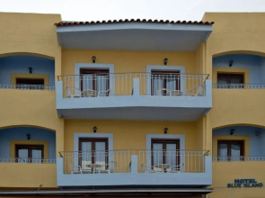 Blue Island Hotel