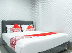 OYO 2609 Black Dots