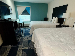 Baymont by Wyndham Iowa Lake Charles