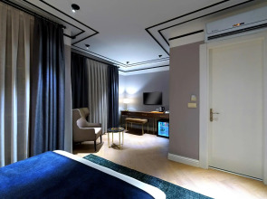 Walton Hotels Galata