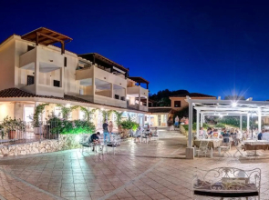 Baia de Bahas Residence