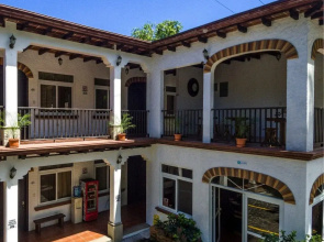 Casa Bourbon Hotel