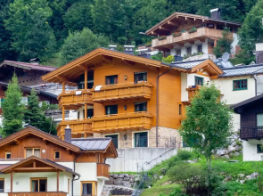 Luxurious Apartment in Saalbach-hinterglemm With Sauna