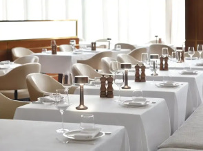 Grand Plaza Mövenpick Media City