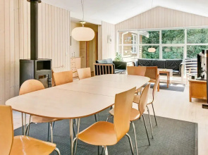 5 Star Holiday Home in Aakirkeby