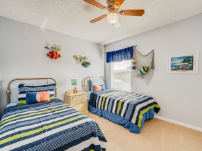 7 Mi to Disney: Kissimmee Home w/ Pool & Hot Tub!