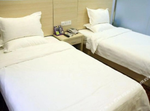 Yinghuochong Hotel