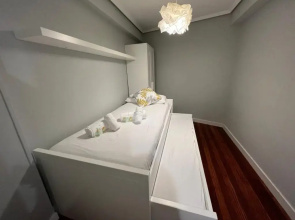 ITSASOKO IZARRA, apartamento con encanto en el casco viejo.