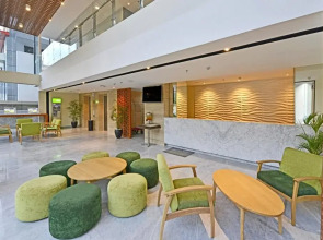 Whiz Prime Hotel Khatib Sulaiman Padang