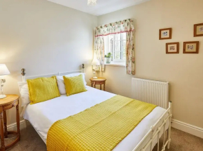 Host Stay Rose Cottage