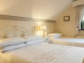 Crossriver Bed & Breakfast