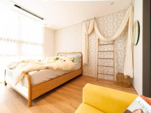 Hongik Univ Station Wave Family Suite #4