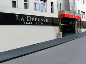 La Defense Apart Hotel