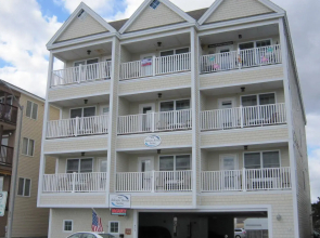 Atlantic Breeze Suites