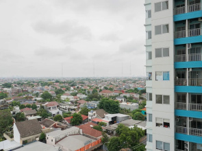 Cozy Studio Apartment with City View The Nest Puri