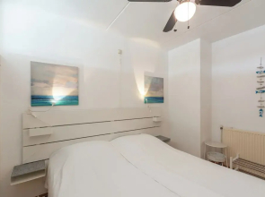 Apartment in Julianadorp by the Sea