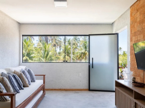 Linda Casa com Piscina 5 min da Praia