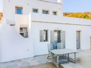 Tinos Residencies