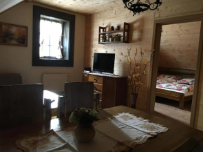 Koliba Bešeňovka
