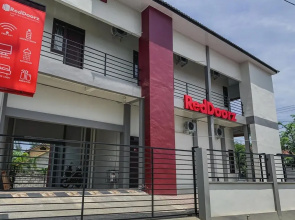 RedDoorz Syariah near Universitas Syiah Kuala Aceh