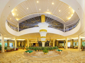 Yalong Bay Universal Resort